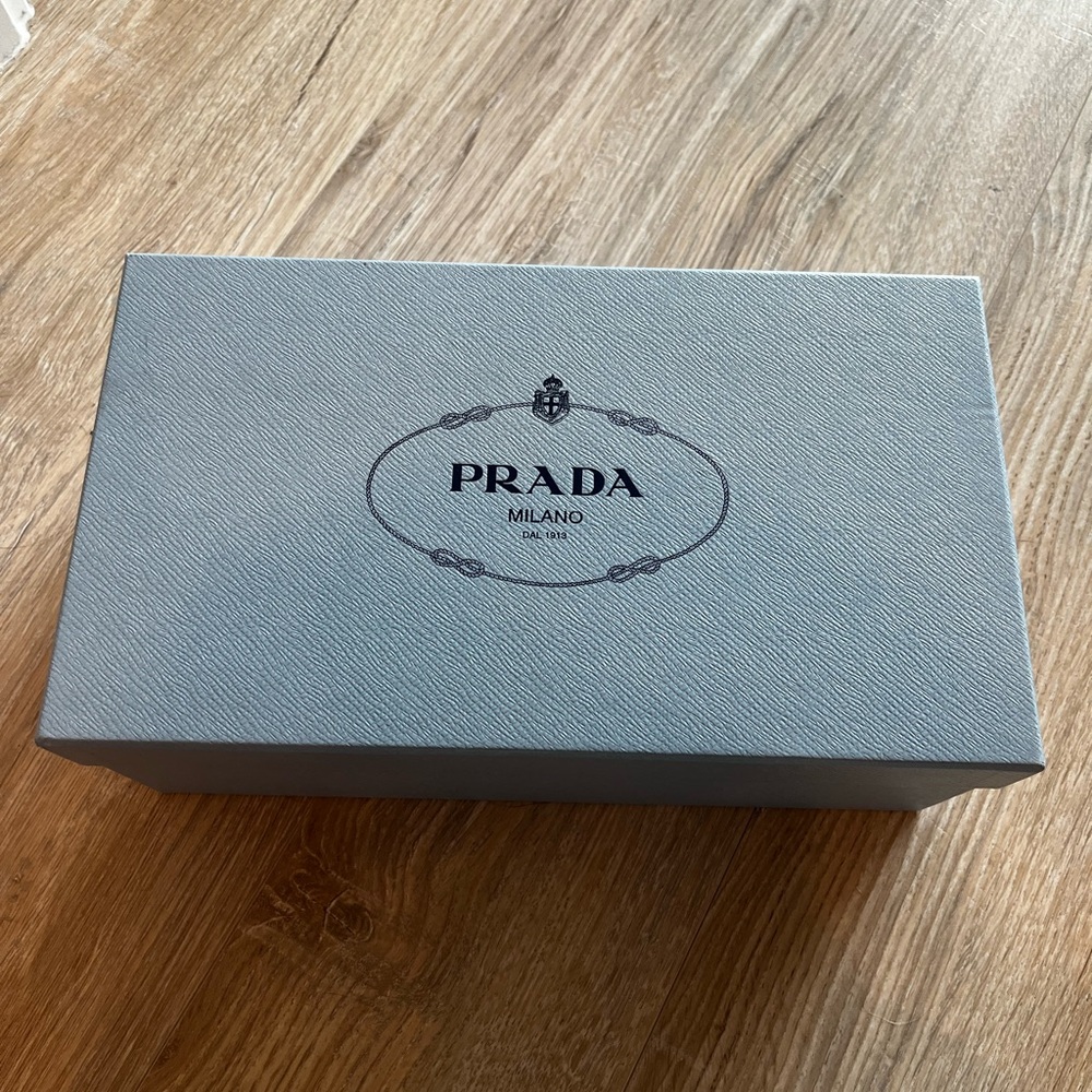 Prada Calzature Donna Suede Cipria Block Heels (Size 35) - Picture 10 of 10